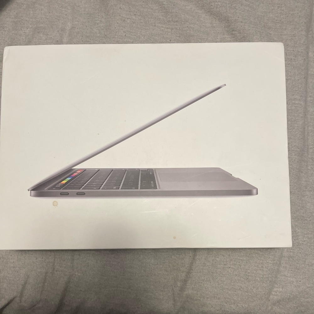 macbook box